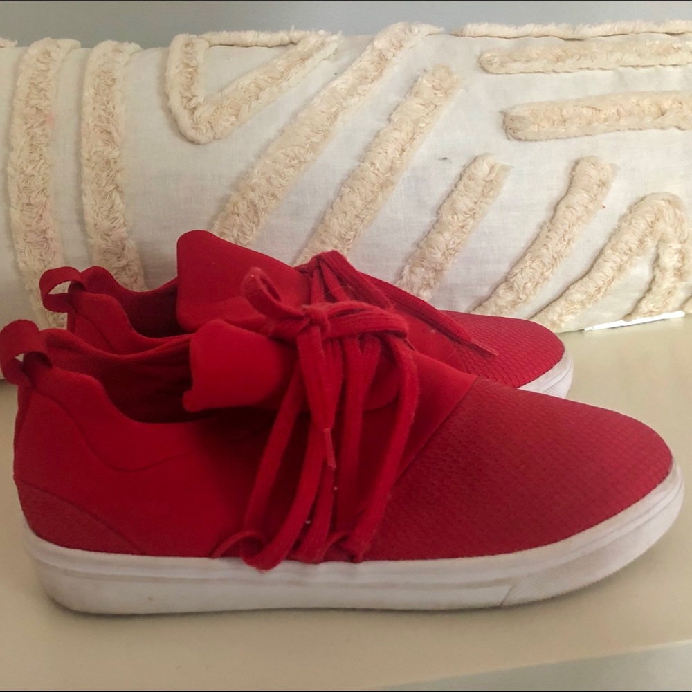 Steve Madden Lancer Sneaker -RED